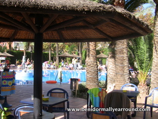pool area of Sol Pelicanos where benidorm series is filmed