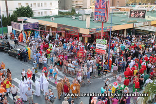 crowds on fancy dress day