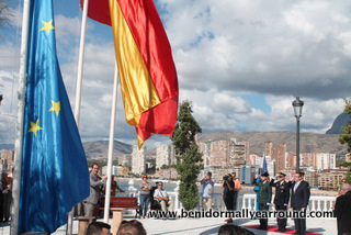 Flag being raised at the Mirador to mark Valencia Day