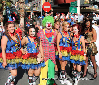 fancy dress day on calle gerona