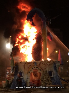 burning fallas