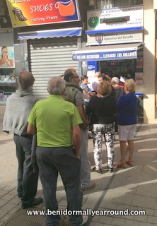 Lottery kiosk on Calle Gambo in Benidorm