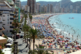 busy levante beach