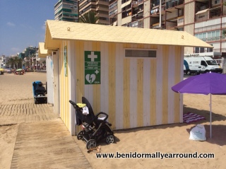 1st aid hut