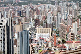 hotels and skyscrappers in benidorm
